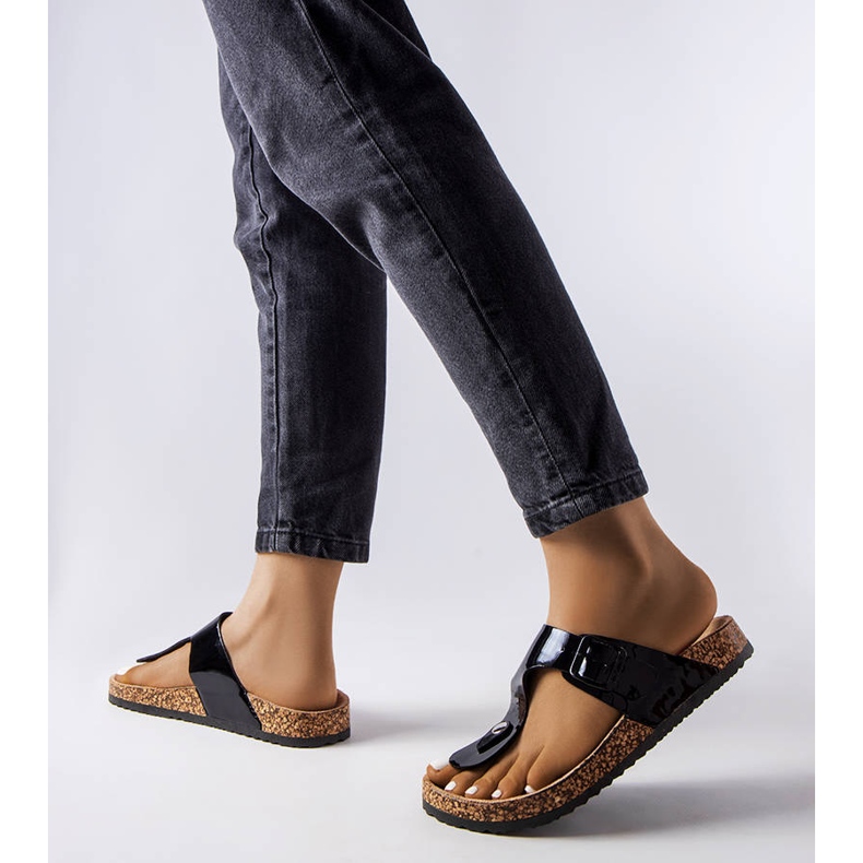 Schwarze Flip-Flops mit Schnallen von Lee Cooper LCW-22-35-1170L 1