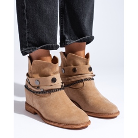 Cowboystiefel aus Wildleder für Damen mit Keilabsatz Shelovet beige 1