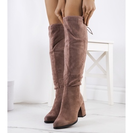 PA1 Dunkelbeige Wildlederstiefel mit hohem Absatz von Georgie 1