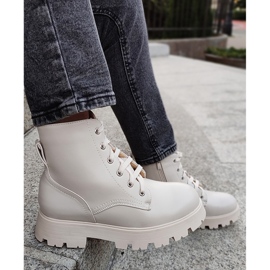 Beige Damen-Schnürstiefel 1