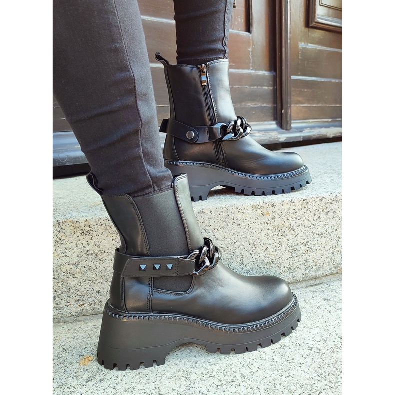 Schwarze Worker-Chelsea-Stiefel für Damen mit abnehmbarer Kette 2