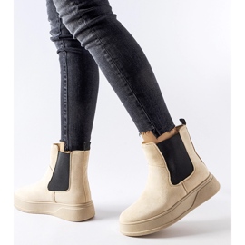 Beige Stiefeletten auf der Benilde-Plattform 1