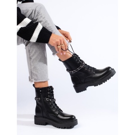 Schwarze Damenbaggies mit Kette aus ökologischem Leder 2