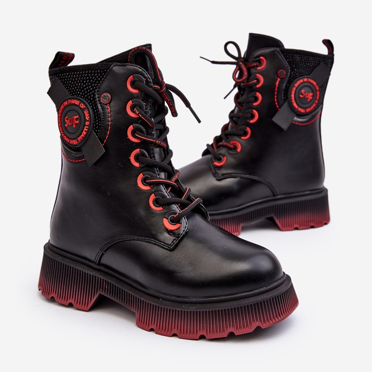 News Isolierte Kinderstiefel Schwarz Askya 1