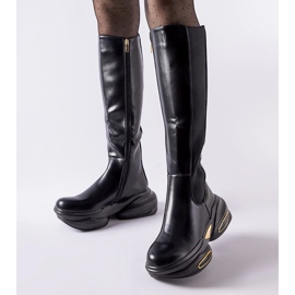 Inna Schwarze Stiefel mit massiver Sohle von Tanas 1