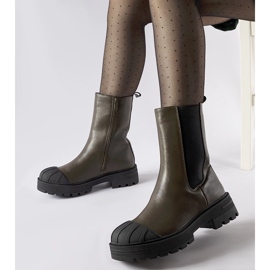 Inna Dunkelgrüne isolierte Porcigatone-Stiefel 1