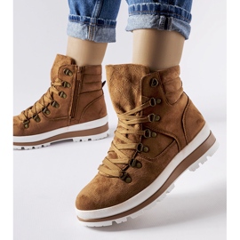 Karamellisolierte Trekkingschuhe von Mazara braun 1