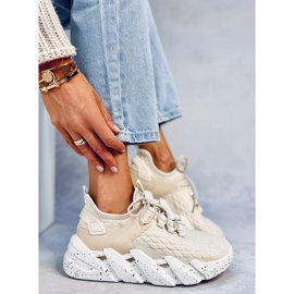 Indu Beige Sockensportschuhe 1