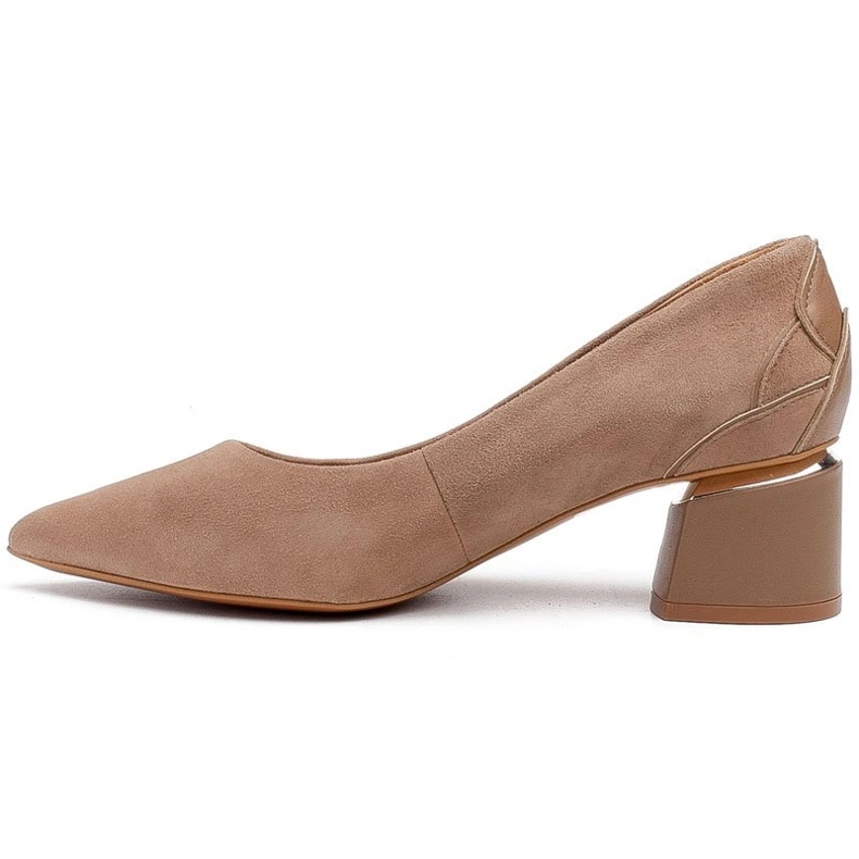 Marco Shoes Beige Wildlederpumps mit Blumenmuster 2