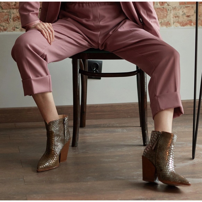 Marco Shoes Damen Cowboystiefel aus Naturleder silber- 1