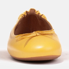 Marco Shoes Ballerinas aus zartem Narbenleder gelb 3