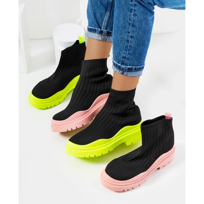 Schwarze und grüne High-Top-Sneakers von Marks 1