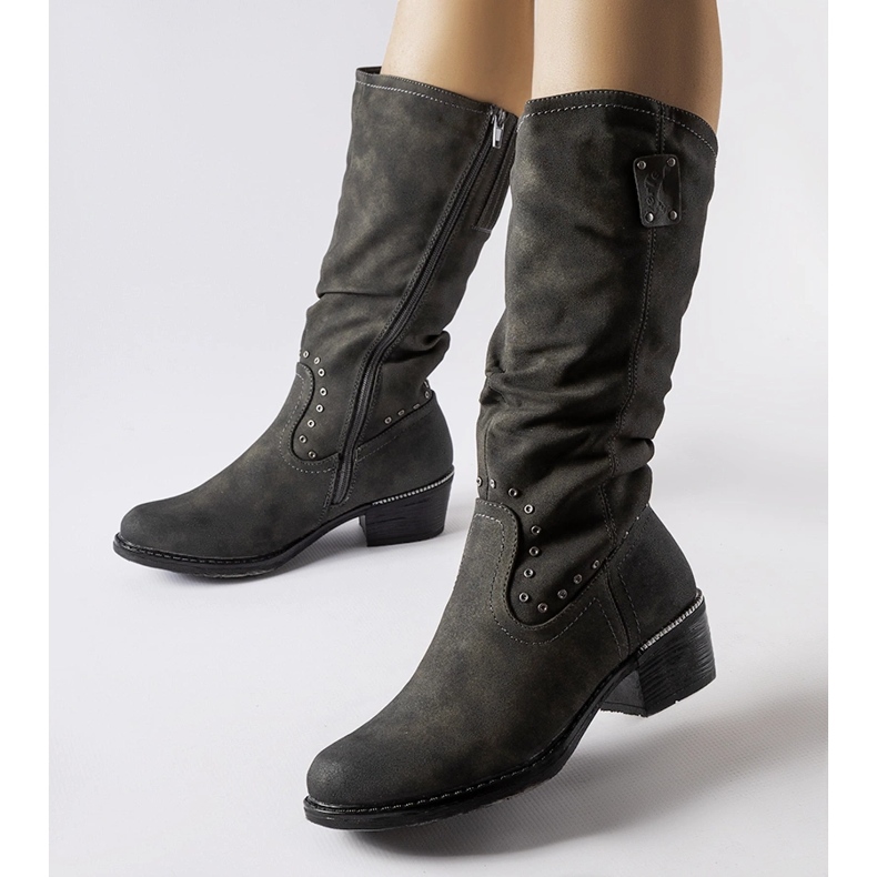 Graue, isolierte Cowboystiefel mit Lignod-Block 1