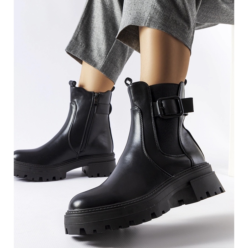 Schwarze, isolierte Parolise-Stiefel 1