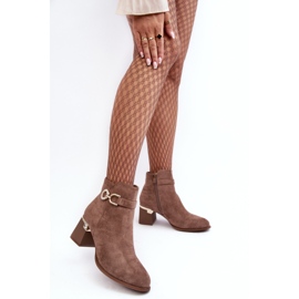 WJ2 Modische Damen-Stiefeletten aus braunem Wildleder Nola 2