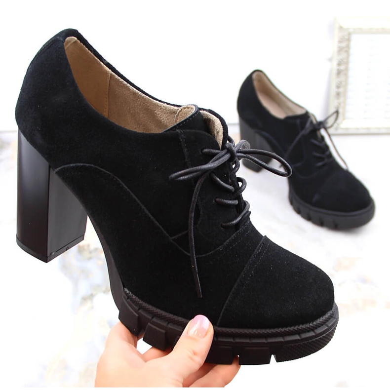 Damenschuhe aus schwarzem Wildleder mit hohem Absatz und Plateau, Filippo DP4918 1