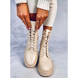 Stiefel mit elastischem Obermaterial in Cass Beige 1