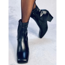 Arya Schwarze High Heels 1