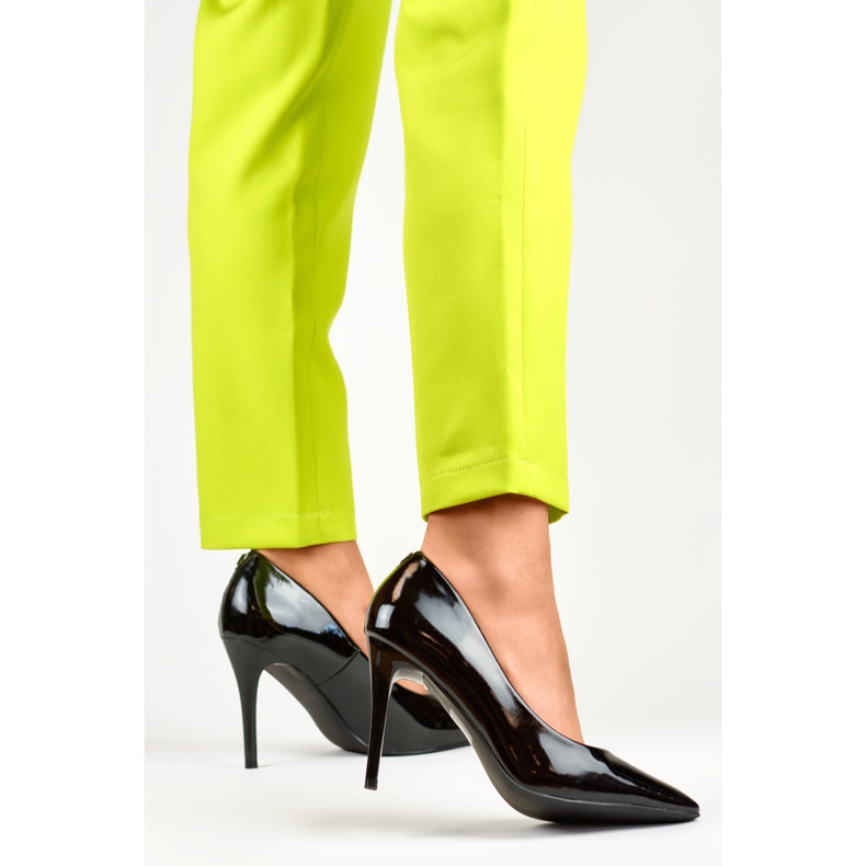 Schwarze Lack-Stilettos für Damen 2