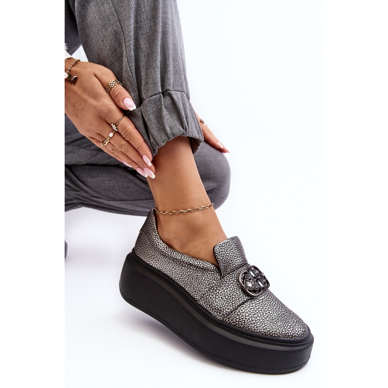 Damen-Lederschuhe auf der Plattform mit Dekoration Laura Messi 2697/810 Silber 1