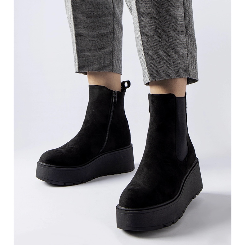 Schwarze, isolierte Discesa-Keilstiefel 1