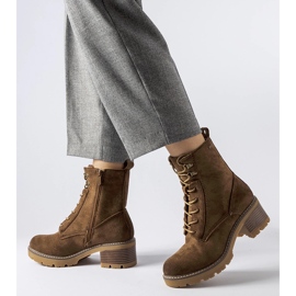 Braune Schnürstiefeletten von Clementina 2