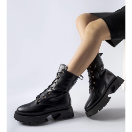 Schwarze isolierte Schnürstiefeletten von Aeroporto 1