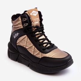 Isolierte Damenstiefel auf der Plattform Lee Cooper LCJ-23-44-1986L Gold golden 2