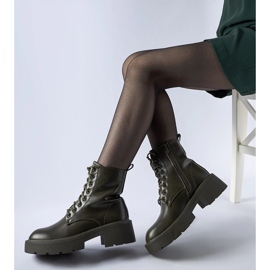 Grüne isolierte Stiefeletten mit dicker Sohle von Cirillo 1