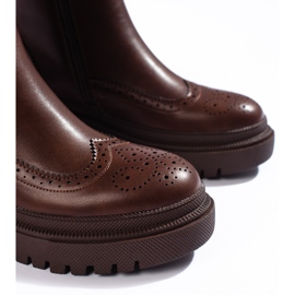 Braune, durchbrochene Chelsea-Stiefel von Shelovet 1