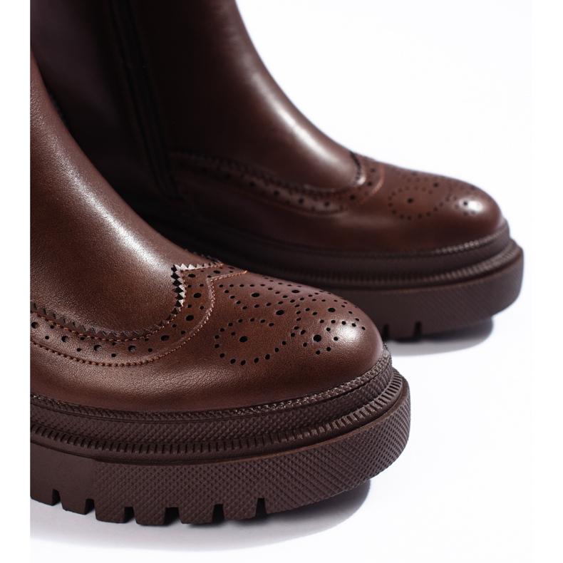 Braune, durchbrochene Chelsea-Stiefel von Shelovet 1