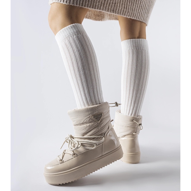 Beige isolierte Schneestiefel mit elastischem Oslavia 1