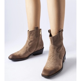 Beigefarbene Lederstiefeletten mit niedrigem Absatz von Karino 1