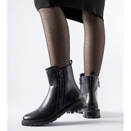 Schwarze Stiefeletten mit dekorativem blauen Nereo-Faden 1