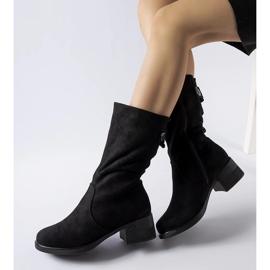 Schwarze isolierte kurze Croquetaigne-Stiefel 1