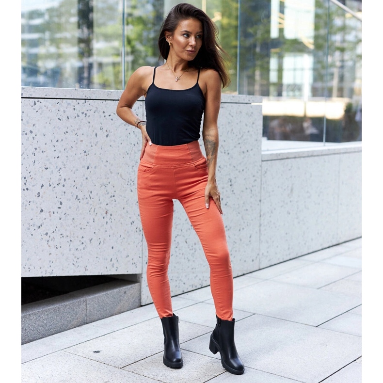 Schwarze isolierte klassische Caio-Stiefeletten mit hohen Absätzen 1