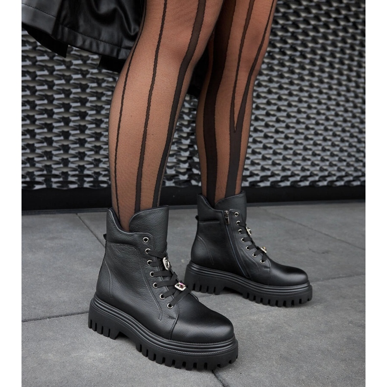 Karino isolierte Stiefel aus schwarzem Leder 2