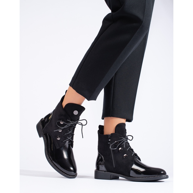 Damen-Schnürstiefel mit flachem Absatz schwarz 1