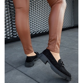 Schwarze massive Mokassins mit Schnalle 1