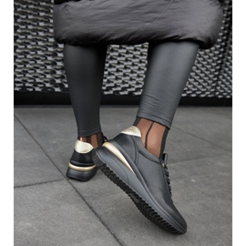 Schwarze Keilsneaker aus Leder von Federico 1