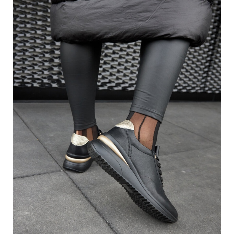 Schwarze Keilsneaker aus Leder von Federico 1