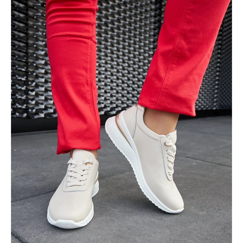 Beige Keilsneaker aus Leder von Federico 2