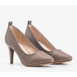 Graue Pumps auf Felicity-Absatz beige 1
