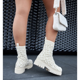 Beigefarbene Stiefeletten mit Sockenobermaterial von Arlington 2