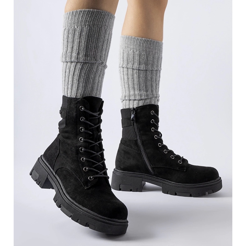 Schwarze, leicht isolierte Öko-Wildlederstiefel von Cunha 1