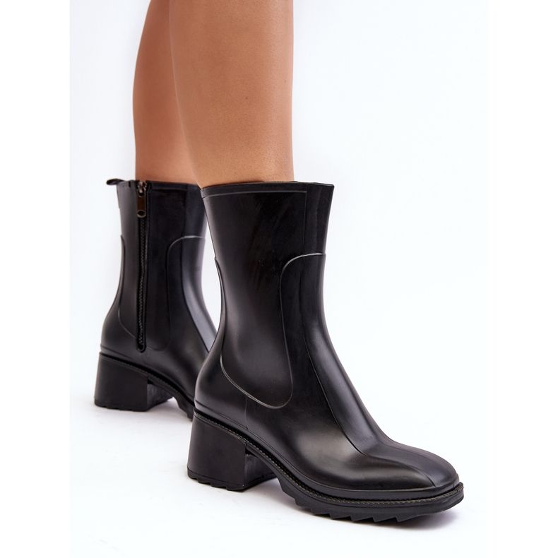 Matte Galoschen-Stiefeletten für Damen mit hohem Absatz in Schwarz von Bertaida 2