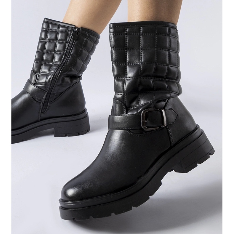 Schwarze gesteppte Stiefeletten von Bluffs 1