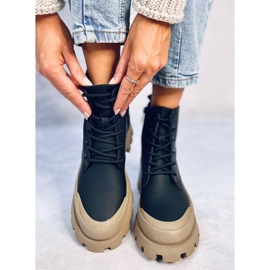 Toma Schwarze Trekkingstiefel 1