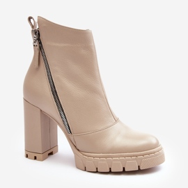 Modische High Heel Stiefeletten aus Leder Laura Messi 2509 Hellbeige 1