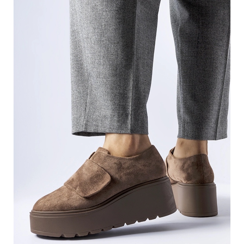 Braune Paletten-Plateauschuhe 1